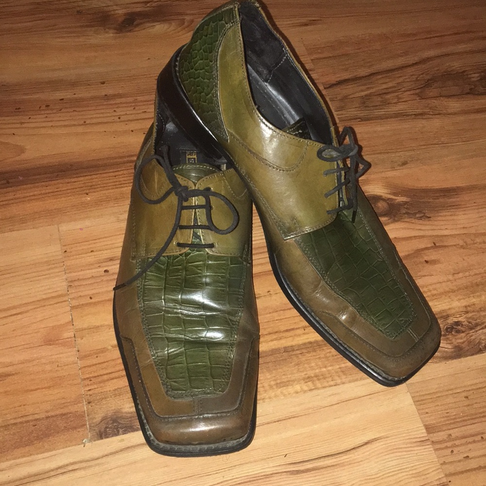 Men’s Stacy Adams GREEN square toe Size 10.5